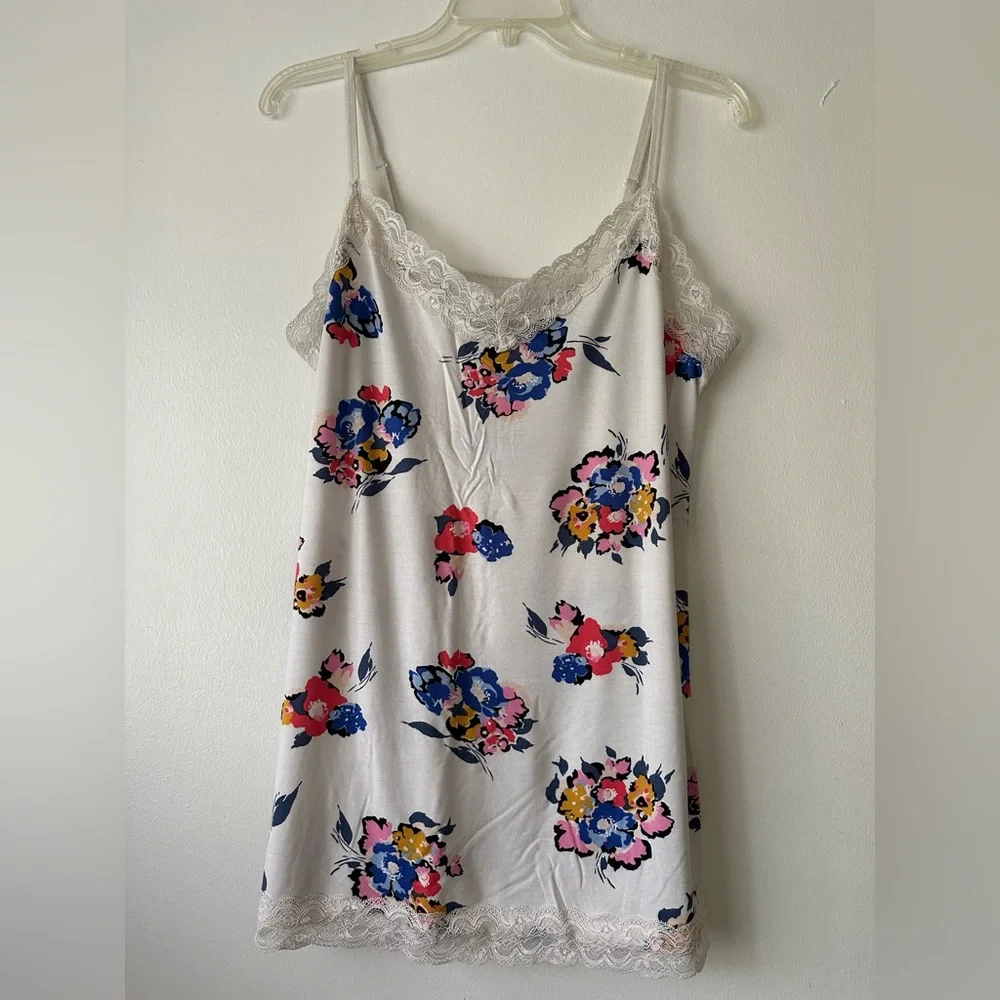 Lane Bryant Essential Lace Cami - Picture 1 of 5